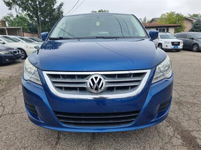 2010 Volkswagen Routan SE   - Photo 3 - Cincinnati, OH 45231