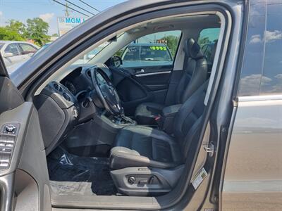 2013 Volkswagen Tiguan SE 4Motion   - Photo 8 - Cincinnati, OH 45231