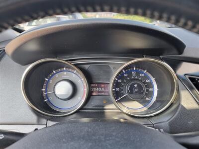 2011 Hyundai SONATA Limited   - Photo 13 - Cincinnati, OH 45231