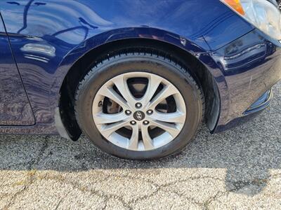2011 Hyundai SONATA Limited   - Photo 36 - Cincinnati, OH 45231