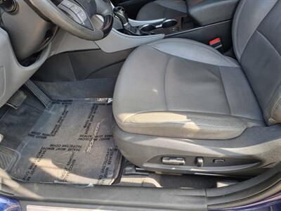 2011 Hyundai SONATA Limited   - Photo 19 - Cincinnati, OH 45231