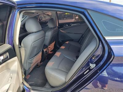 2011 Hyundai SONATA Limited   - Photo 20 - Cincinnati, OH 45231
