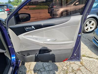 2011 Hyundai SONATA Limited   - Photo 29 - Cincinnati, OH 45231