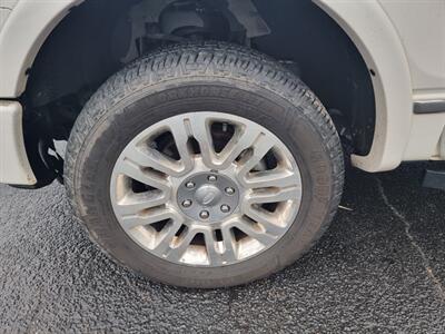 2013 Ford F-150 Platinum - Photo 36 - Cincinnati, OH 45231