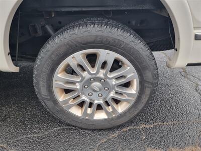 2013 Ford F-150 Platinum - Photo 35 - Cincinnati, OH 45231