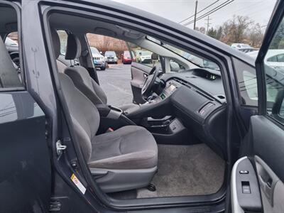 2015 Toyota Prius Two - Photo 25 - Cincinnati, OH 45231