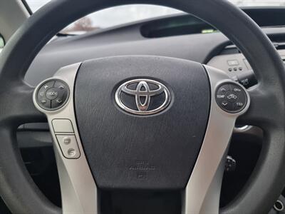 2015 Toyota Prius Two - Photo 11 - Cincinnati, OH 45231
