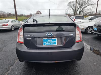 2015 Toyota Prius Two - Photo 6 - Cincinnati, OH 45231