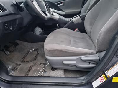 2015 Toyota Prius Two - Photo 19 - Cincinnati, OH 45231