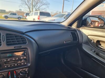 2001 Chevrolet Monte Carlo SS   - Photo 15 - Cincinnati, OH 45231