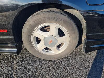 2001 Chevrolet Monte Carlo SS   - Photo 30 - Cincinnati, OH 45231