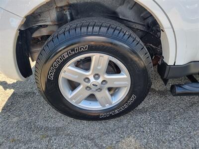 2009 Ford Escape Hybrid   - Photo 37 - Cincinnati, OH 45231