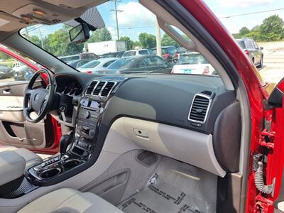 2012 GMC Acadia Denali   - Photo 30 - Cincinnati, OH 45231