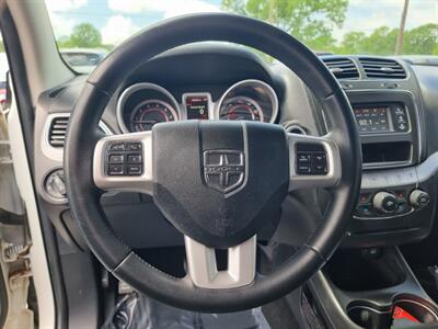 2017 Dodge Journey SXT   - Photo 12 - Cincinnati, OH 45231
