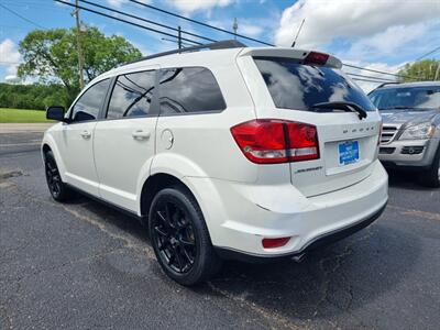 2017 Dodge Journey SXT   - Photo 7 - Cincinnati, OH 45231