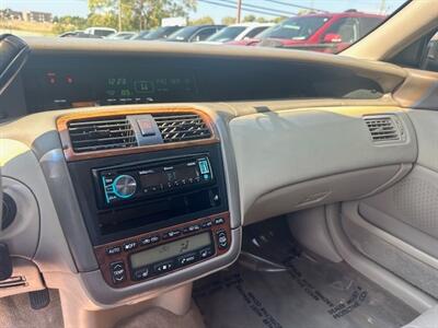 2000 Toyota Avalon XLS   - Photo 15 - Cincinnati, OH 45231
