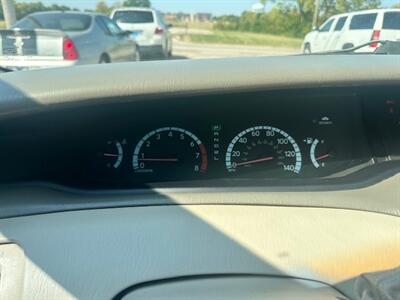 2000 Toyota Avalon XLS   - Photo 12 - Cincinnati, OH 45231