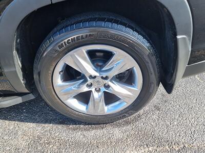 2014 Toyota Highlander Limited - Photo 40 - Cincinnati, OH 45231