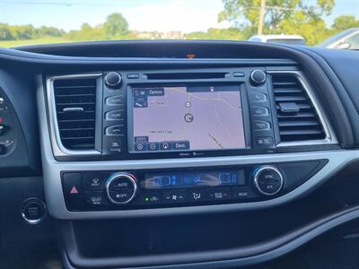 2014 Toyota Highlander Limited - Photo 14 - Cincinnati, OH 45231