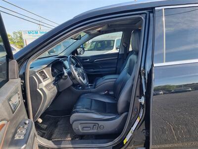 2014 Toyota Highlander Limited - Photo 8 - Cincinnati, OH 45231
