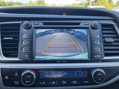 2014 Toyota Highlander Limited - Photo 15 - Cincinnati, OH 45231