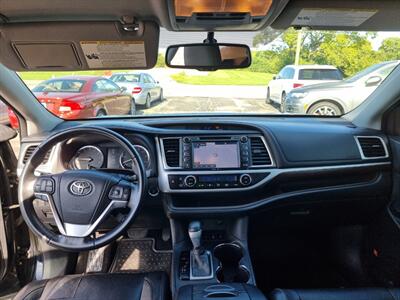 2014 Toyota Highlander Limited - Photo 10 - Cincinnati, OH 45231