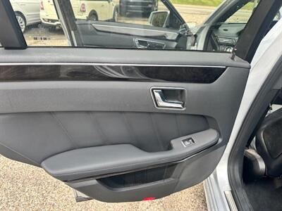 2011 Mercedes-Benz E 350 Sport   - Photo 22 - Cincinnati, OH 45231
