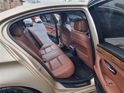 2011 BMW 535i xDrive - Photo 24 - Cincinnati, OH 45231