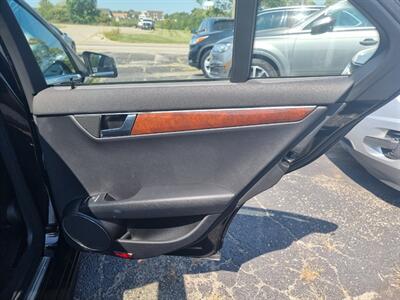 2010 Mercedes-Benz C 300 Sport 4MATIC   - Photo 30 - Cincinnati, OH 45231