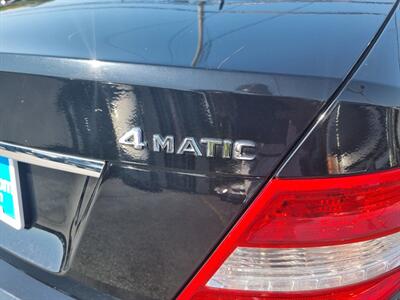2010 Mercedes-Benz C 300 Sport 4MATIC   - Photo 38 - Cincinnati, OH 45231