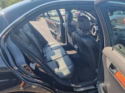 2010 Mercedes-Benz C 300 Sport 4MATIC   - Photo 24 - Cincinnati, OH 45231