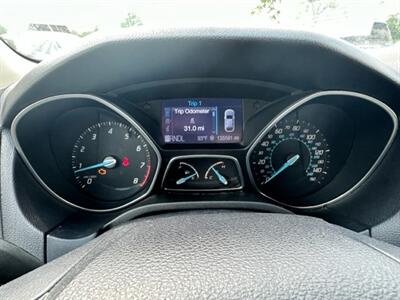 2012 Ford Focus SE   - Photo 12 - Cincinnati, OH 45231