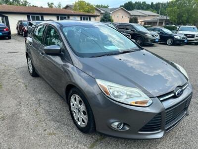 2012 Ford Focus SE   - Photo 3 - Cincinnati, OH 45231