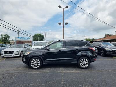 2017 Ford Escape Titanium   - Photo 2 - Cincinnati, OH 45231