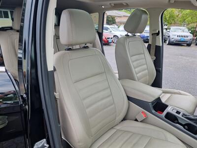 2017 Ford Escape Titanium   - Photo 29 - Cincinnati, OH 45231