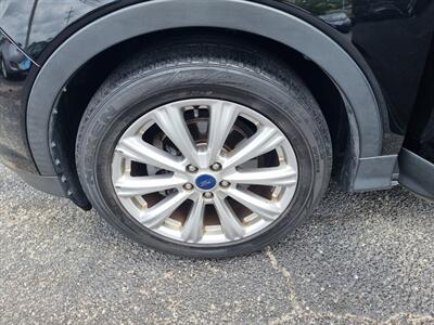 2017 Ford Escape Titanium   - Photo 37 - Cincinnati, OH 45231