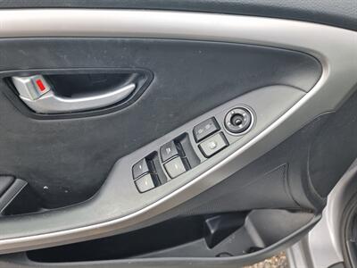 2013 Hyundai ELANTRA GT   - Photo 31 - Cincinnati, OH 45231