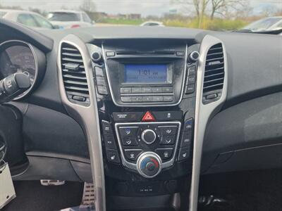 2013 Hyundai ELANTRA GT   - Photo 13 - Cincinnati, OH 45231