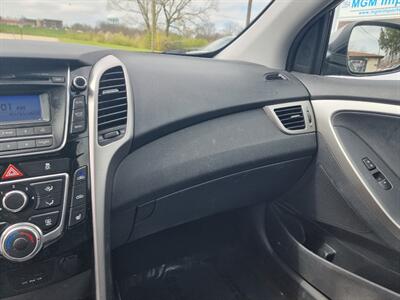 2013 Hyundai ELANTRA GT   - Photo 15 - Cincinnati, OH 45231