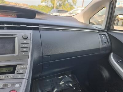 2015 Toyota Prius Two   - Photo 17 - Cincinnati, OH 45231