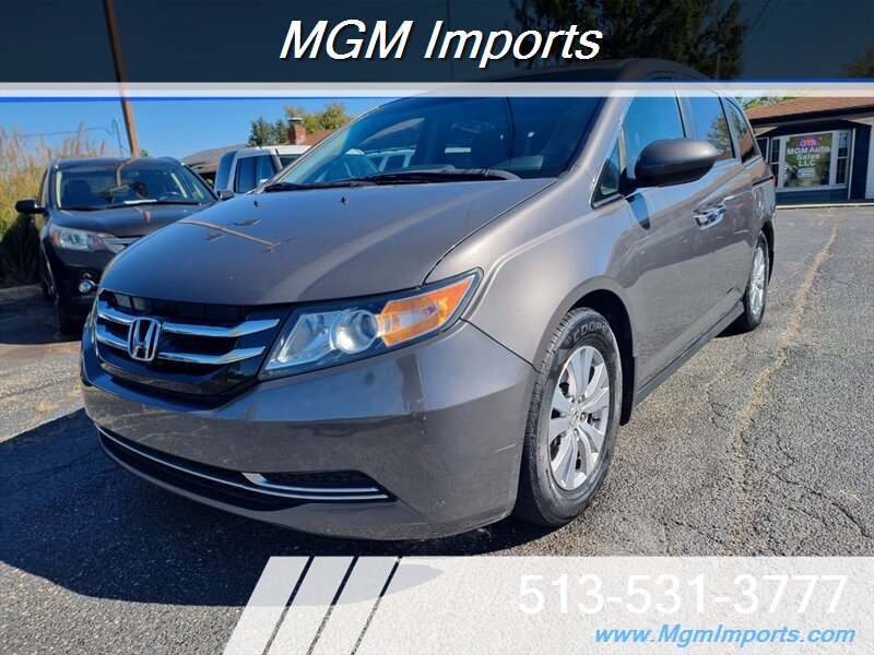 2016 Honda Odyssey SE  