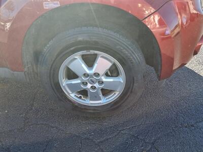 2012 Ford Escape XLS - Photo 37 - Cincinnati, OH 45231