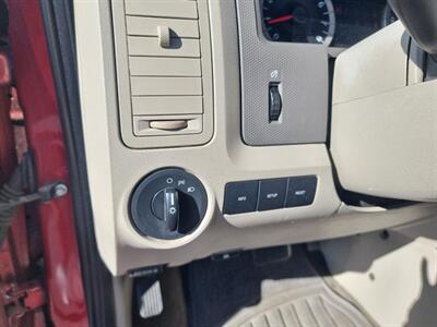 2012 Ford Escape XLS - Photo 11 - Cincinnati, OH 45231
