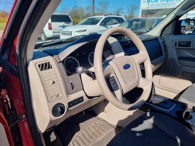 2012 Ford Escape XLS - Photo 9 - Cincinnati, OH 45231