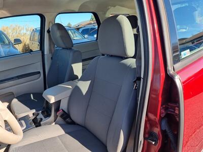 2012 Ford Escape XLS - Photo 19 - Cincinnati, OH 45231