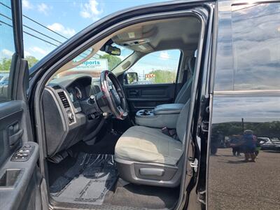 2014 RAM 1500 EXPRESS CREW CAB 4X4   - Photo 8 - Cincinnati, OH 45231