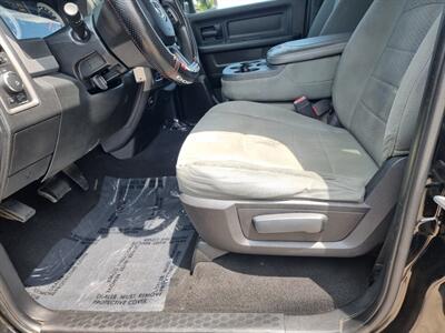 2014 RAM 1500 EXPRESS CREW CAB 4X4   - Photo 19 - Cincinnati, OH 45231