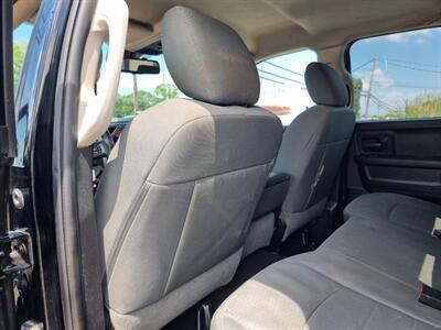 2014 RAM 1500 EXPRESS CREW CAB 4X4   - Photo 21 - Cincinnati, OH 45231