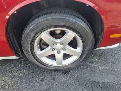 2010 Dodge Challenger SE - Photo 31 - Cincinnati, OH 45231
