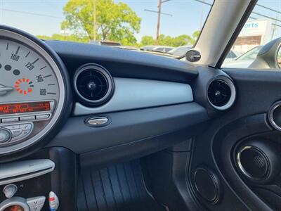 2010 MINI Cooper - Photo 16 - Cincinnati, OH 45231
